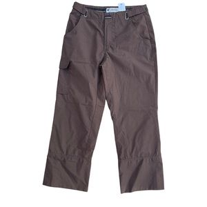 COLUMBIA GRT chocolate brown Cargo Pant Capri Women's 6